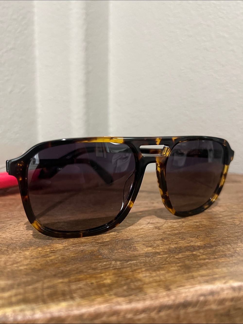 Quay Australia Aviator Sunglasses - On The Fly Tortoise/Smoke - Picture 2 of 6